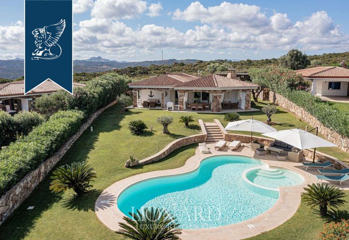 Image No.5-6 Bed Villa for sale