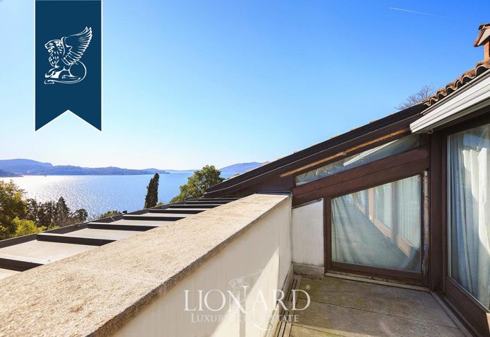 Image No.47-8 Bed Villa for sale