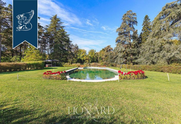 Image No.12-6 Bed Villa for sale