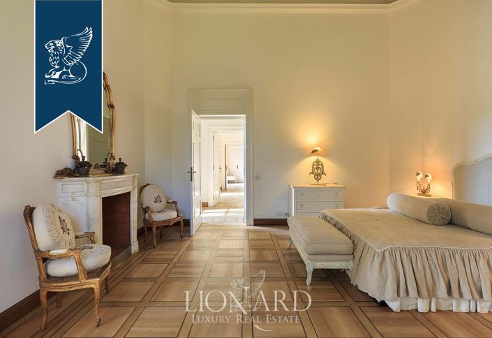 Image No.58-6 Bed Villa for sale