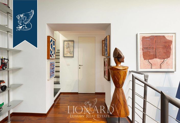 Image No.10-4 Bed Flat for sale