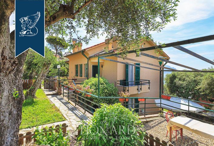 Image No.23-4 Bed Villa for sale