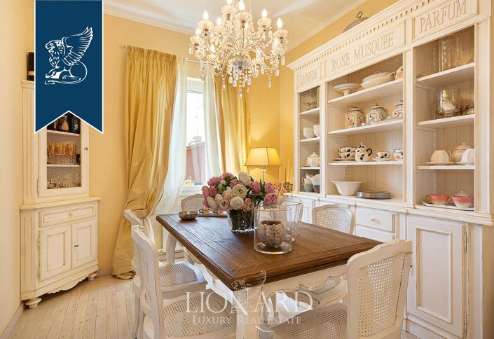 Image No.26-4 Bed Villa for sale