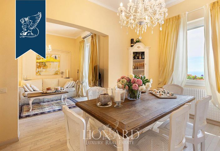 Image No.28-4 Bed Villa for sale