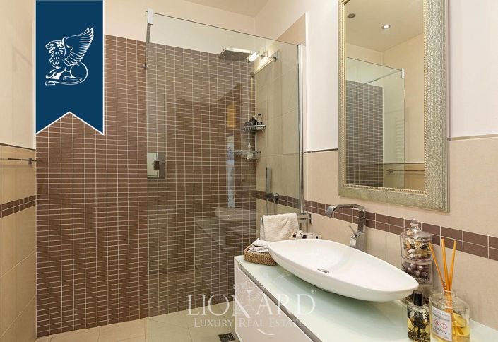 Image No.39-4 Bed Villa for sale