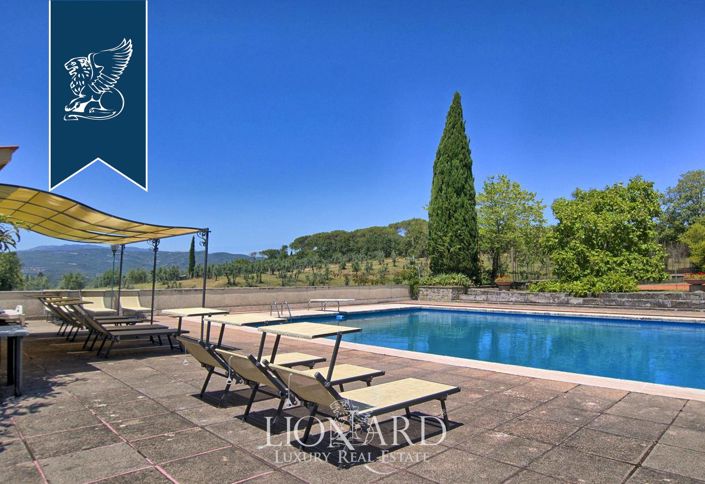 Image No.19-8 Bed Villa for sale