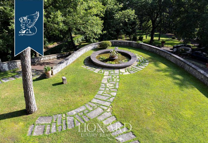 Image No.24-8 Bed Villa for sale