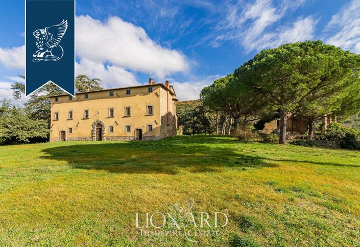 Image No.10-29 Bed Property for sale