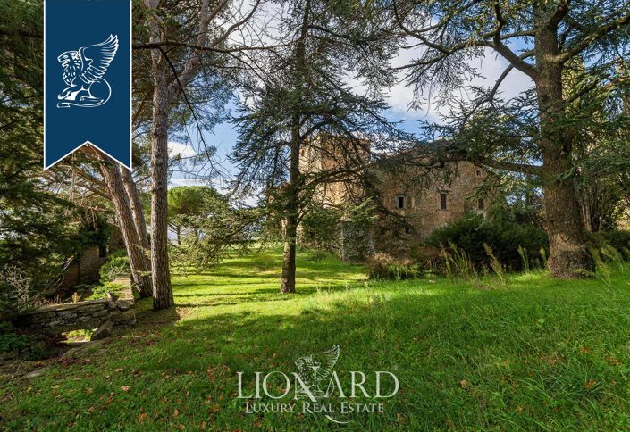 Image No.23-29 Bed Property for sale