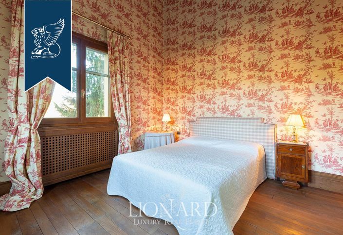 Image No.60-8 Bed Villa for sale