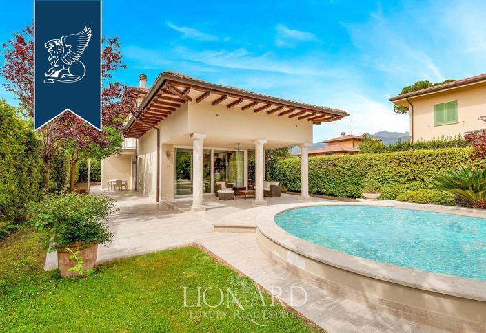 Image No.1-5 Bed Villa for sale
