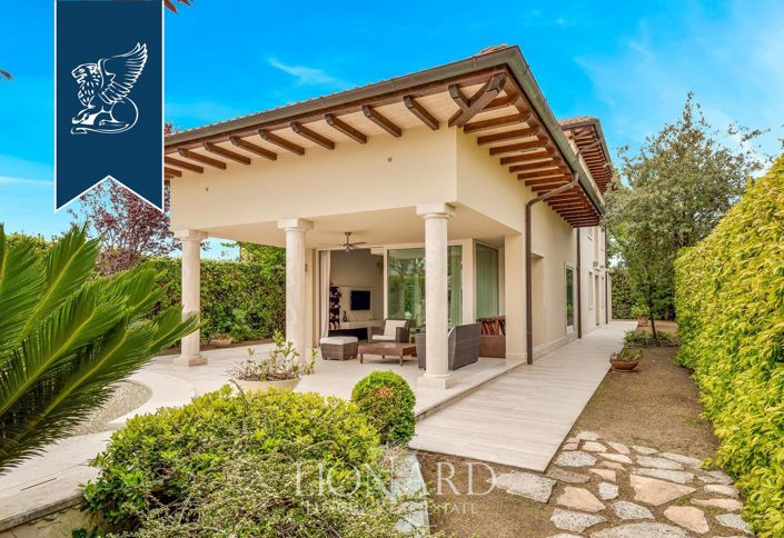 Image No.3-5 Bed Villa for sale