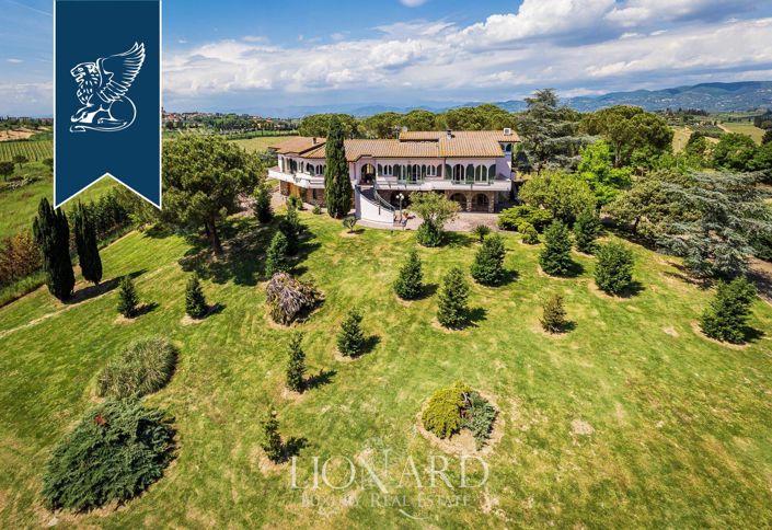 Image No.3-4 Bed Villa for sale