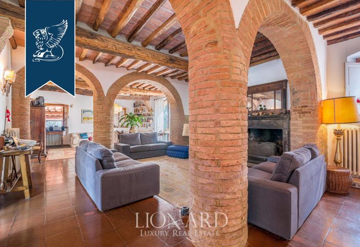 Image No.7-5 Bed Country House for sale