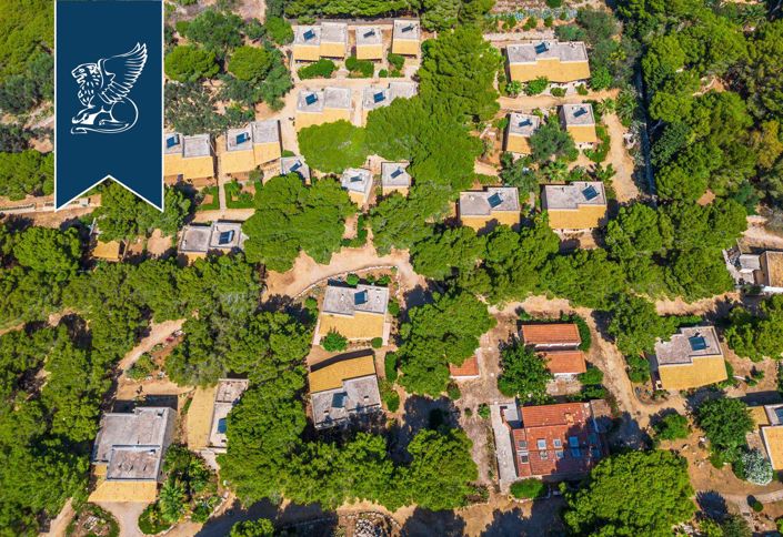 Image No.2-43 Bed Hotel for sale