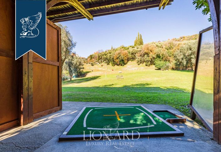 Image No.40-Commercial for sale