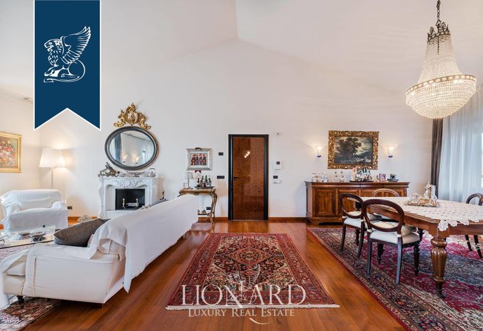 Image No.4-4 Bed Apartment for sale