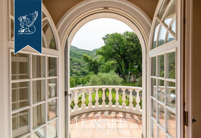 Image No.28-6 Bed Villa for sale