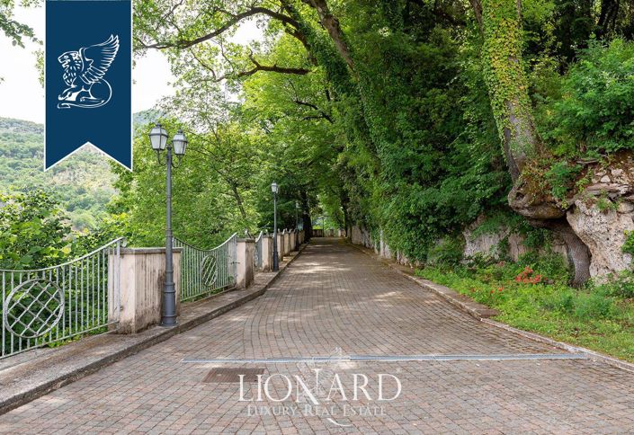 Image No.41-6 Bed Villa for sale