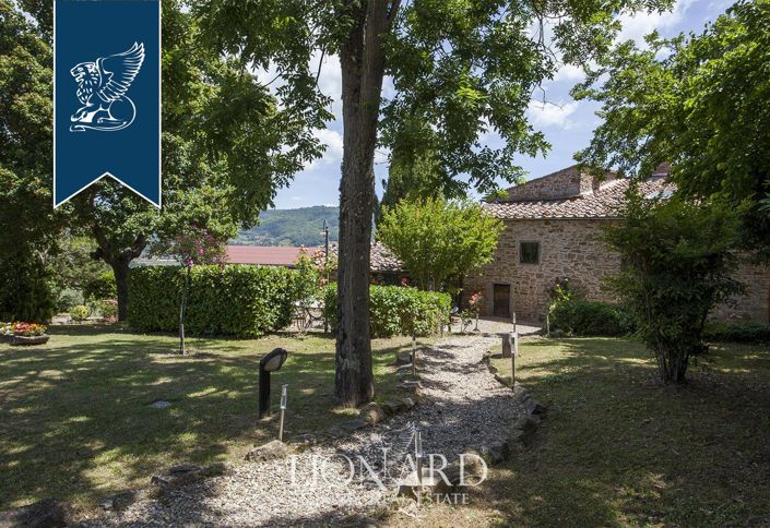 Image No.12-7 Bed Country House for sale