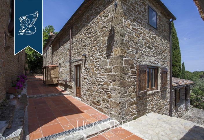 Image No.16-7 Bed Country House for sale