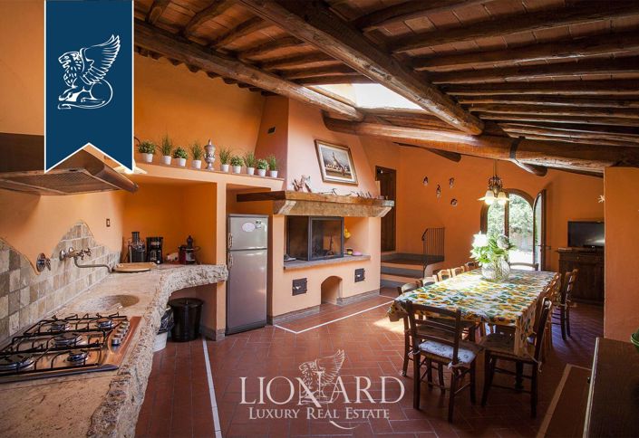 Image No.33-7 Bed Country House for sale