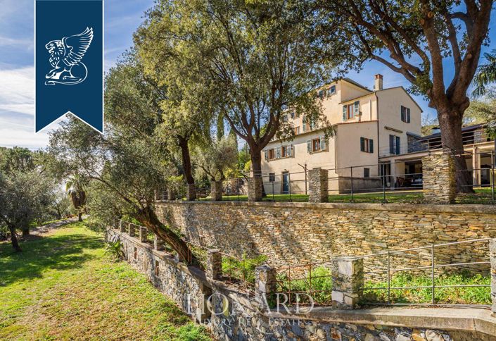 Image No.14-7 Bed Villa for sale