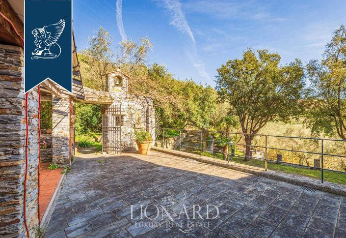 Image No.27-7 Bed Villa for sale