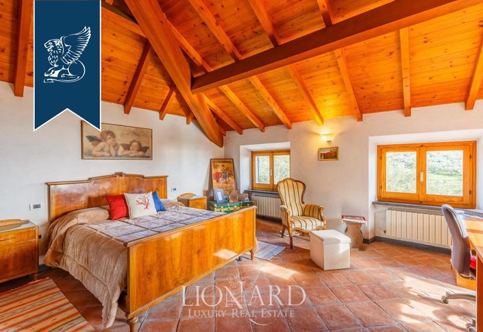 Image No.45-7 Bed Villa for sale