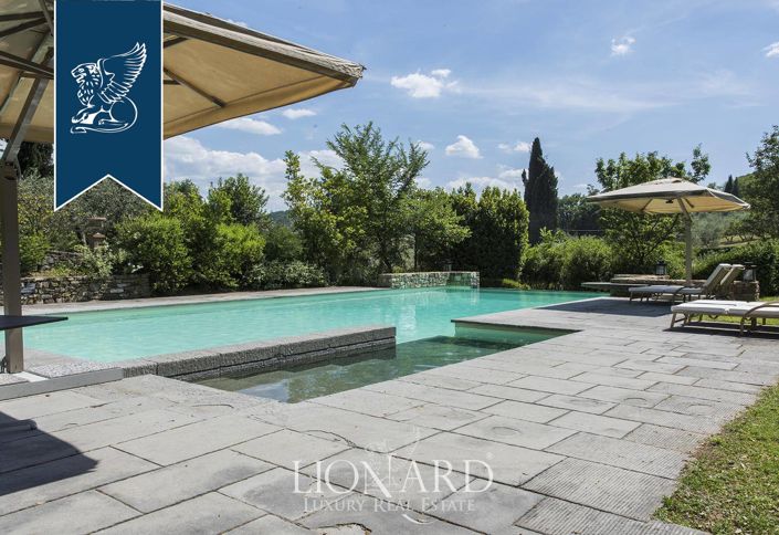 Image No.18-8 Bed Villa for sale