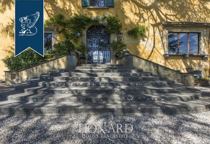 Image No.8-8 Bed Villa for sale