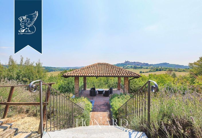 Image No.17-24 Bed Hotel for sale