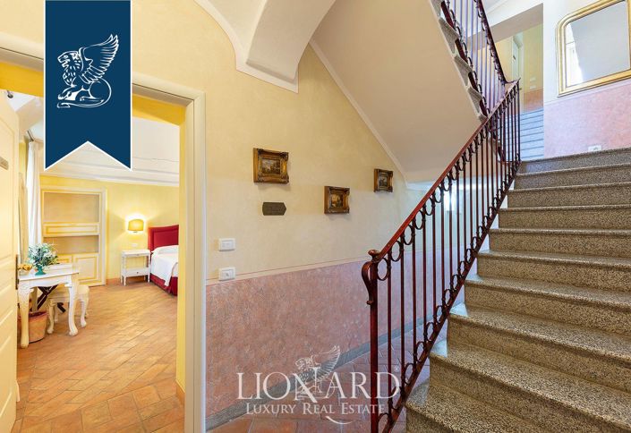 Image No.32-24 Bed Hotel for sale