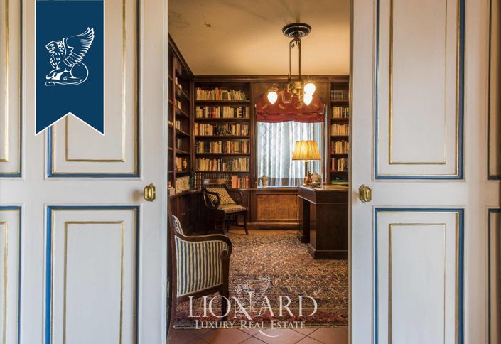 Image No.29-5 Bed Villa for sale