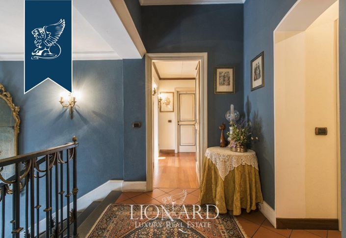 Image No.49-5 Bed Villa for sale