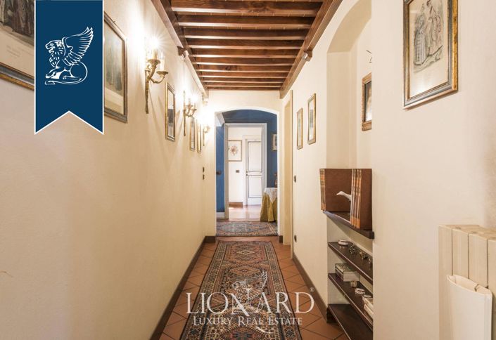 Image No.51-5 Bed Villa for sale