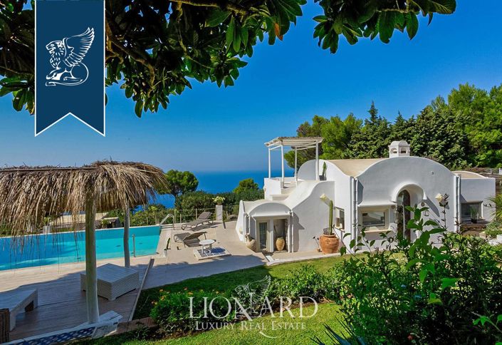 Image No.26-6 Bed Villa for sale