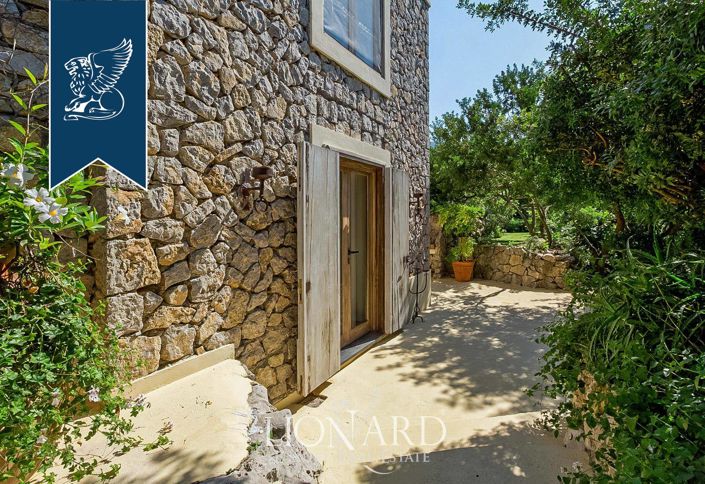 Image No.38-6 Bed Villa for sale