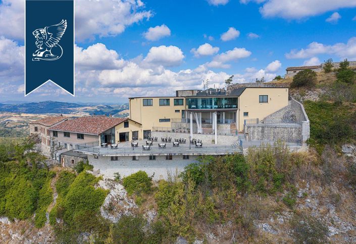 Image No.5-20 Bed Property for sale