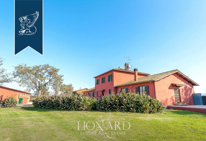 Image No.12-8 Bed Farmhouse for sale