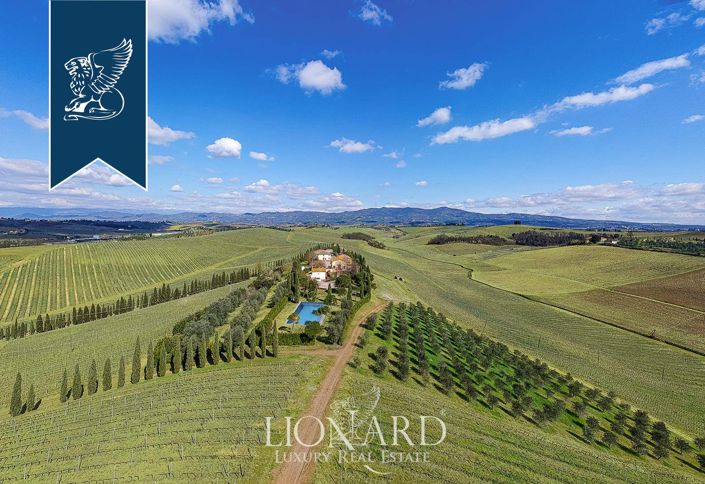 Image No.2-12 Bed Villa for sale