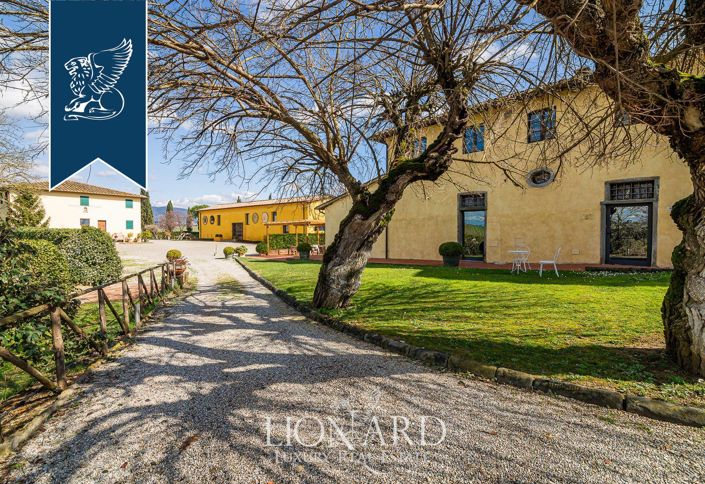 Image No.21-12 Bed Villa for sale