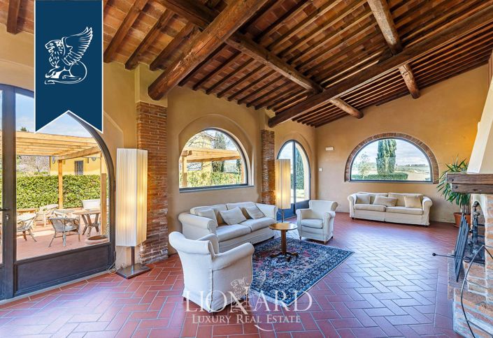 Image No.23-12 Bed Villa for sale