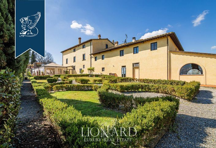 Image No.3-12 Bed Villa for sale