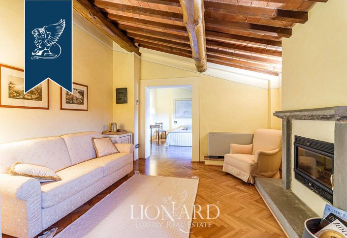 Image No.45-12 Bed Villa for sale