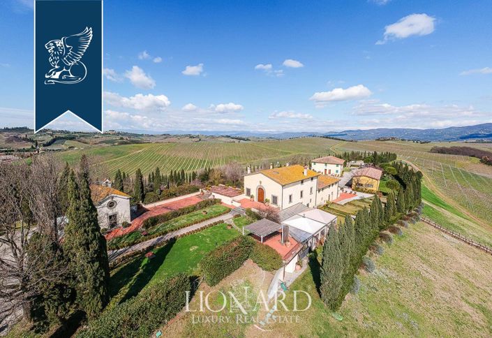 Image No.55-12 Bed Villa for sale