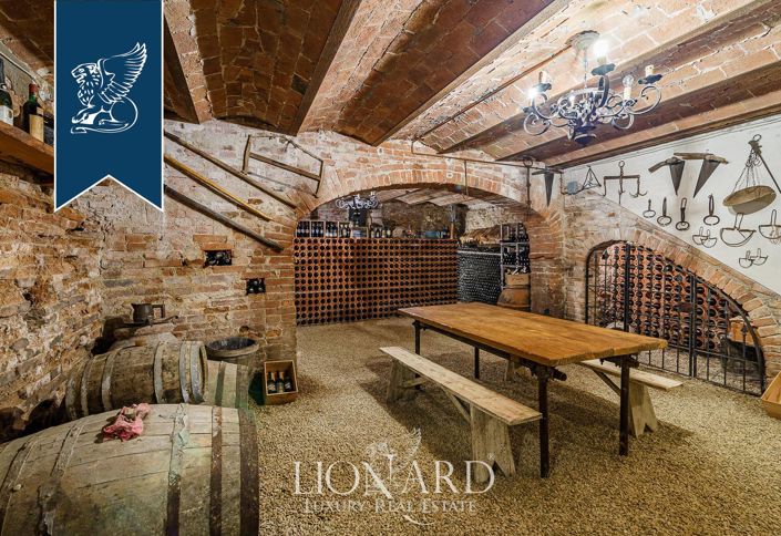 Image No.59-12 Bed Villa for sale