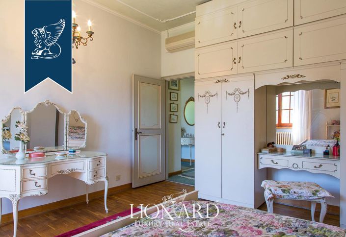 Image No.40-4 Bed Villa for sale