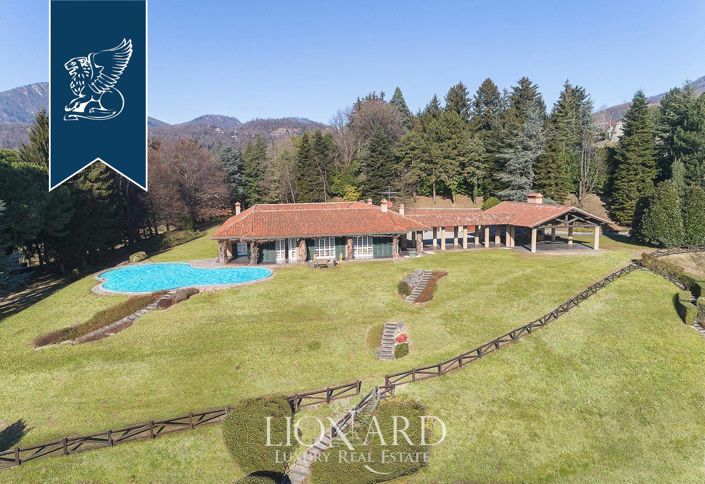 Image No.2-5 Bed Villa for sale