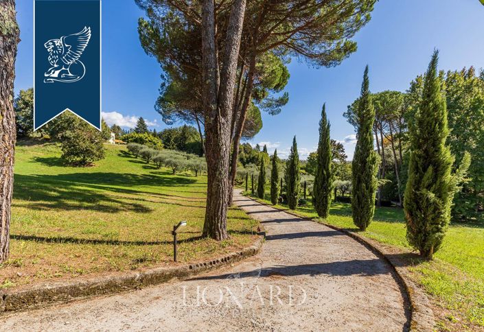 Image No.26-8 Bed Villa for sale